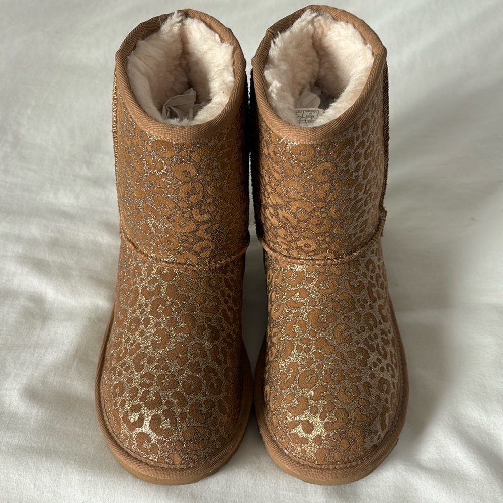 UGG Kids Boots in Tan with Gold Accents